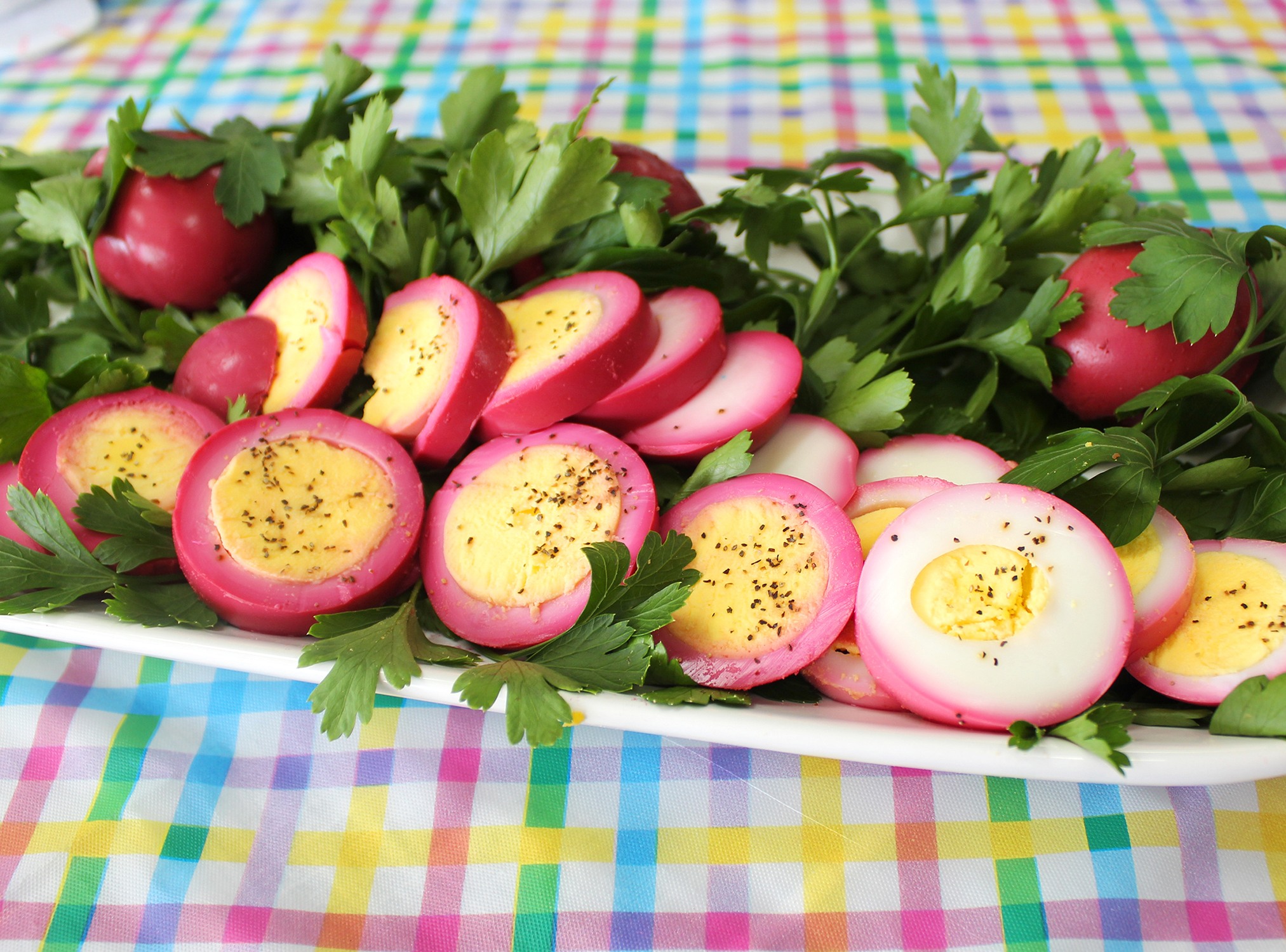 Pickled Eggs with Organic Powdered Beets Badia Spices